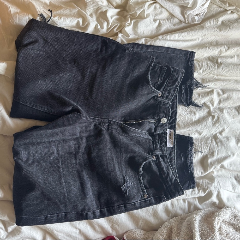 Zara Charcoal Distressed Jeans